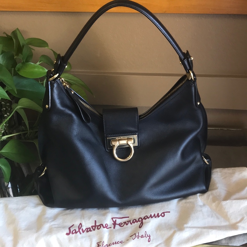 Salvatore Ferragamo Black Leather Nero Hobo Bag